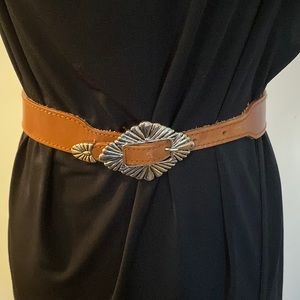 Vintage Liz  Clairbone genuine leather brown belt
